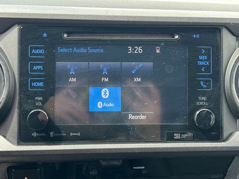 Used 2017 Toyota Tacoma TRD Sport w/ Tow Package (A/T) AWD/4WD image 20
