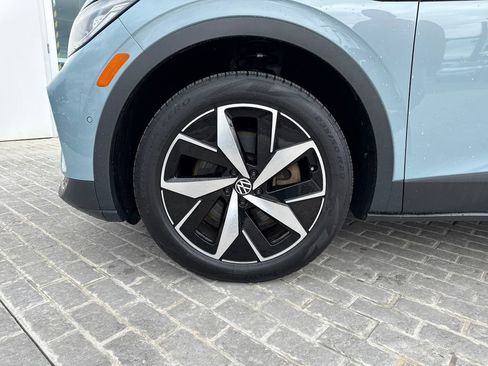 Certified 2024 Volkswagen ID.4 Pro S AWD/4WD image 31
