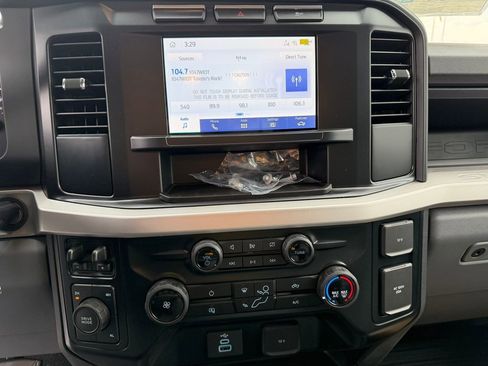 New 2024 Ford F550 4x4 Regular Cab Super Duty image 18