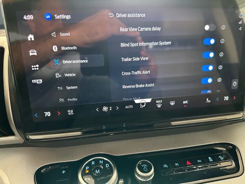 Certified 2025 Ford Expedition Active AWD/4WD image 40