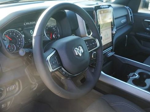 New 2026 RAM 1500 4x4 Crew Cab image 16