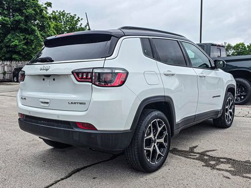 Used 2025 Jeep Compass Limited AWD/4WD image 6