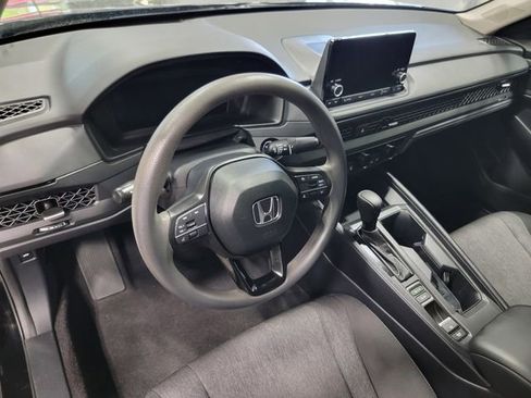Certified 2023 Honda Accord EX image 11
