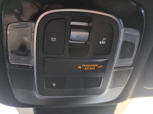 Used 2022 Hyundai Santa Cruz SEL w/ Activity Package image 32