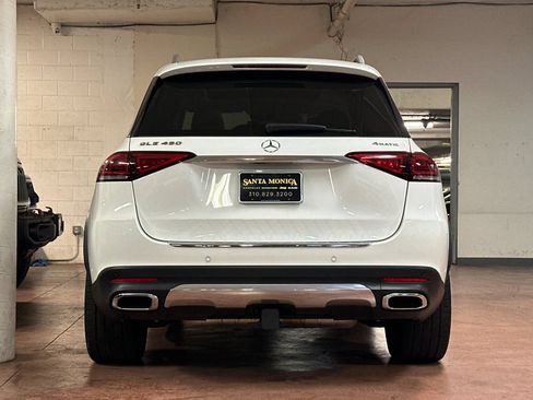 Used 2023 Mercedes-Benz GLE 450 4MATIC image 4