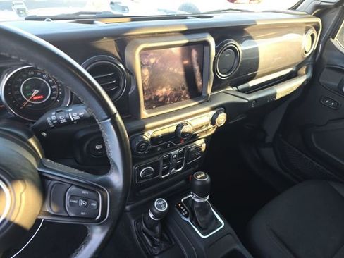 Used 2021 Jeep Wrangler Unlimited Sport image 7