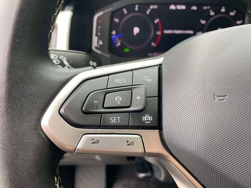 Certified 2023 Volkswagen Atlas SE AWD/4WD image 12