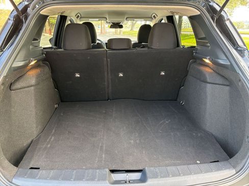 Used 2025 Nissan Kicks SV image 25