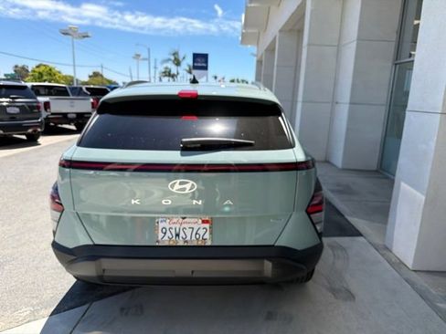 Used 2025 Hyundai Kona SEL AWD/4WD image 9