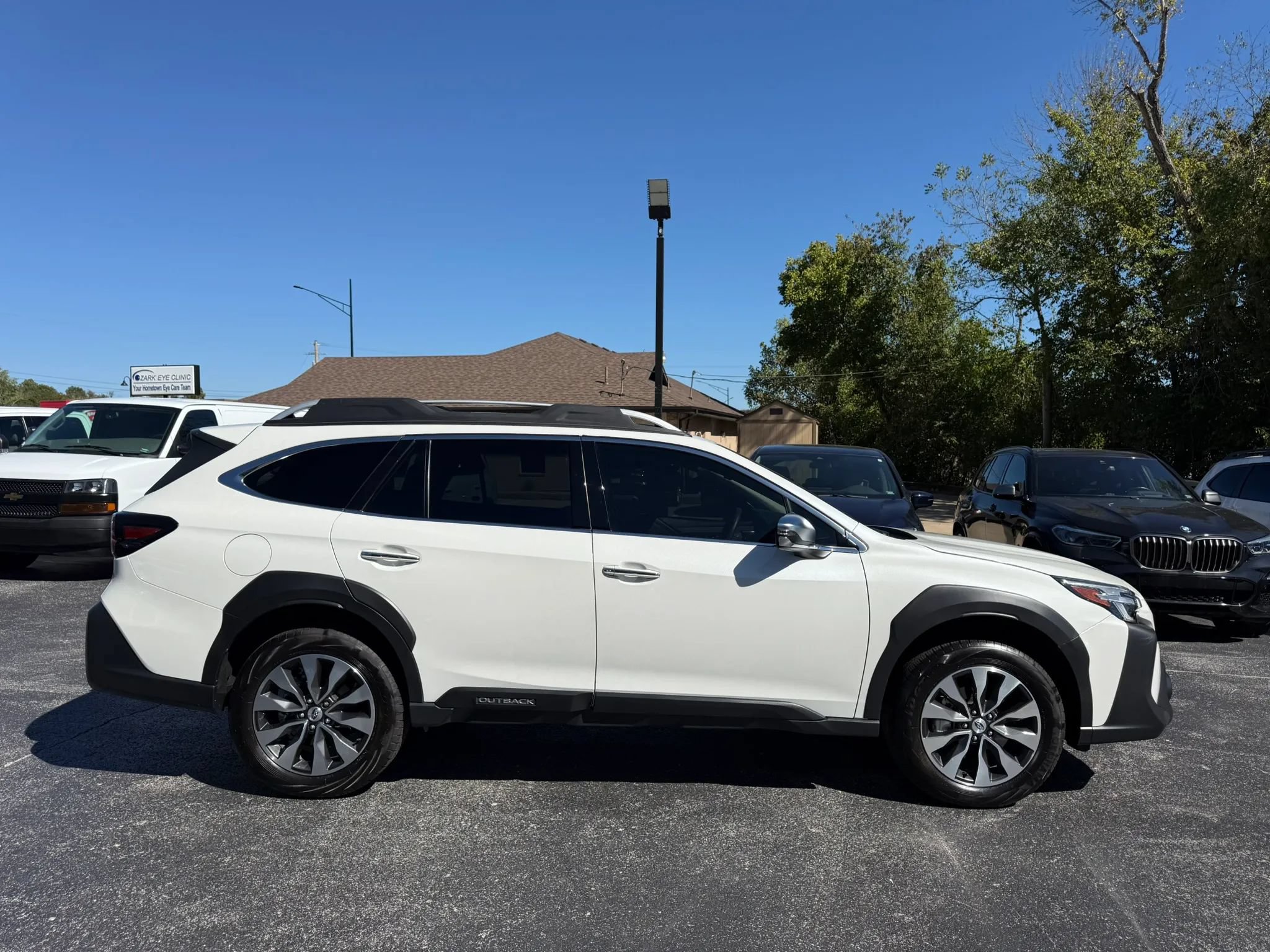 Used 2025 Subaru Outback Touring AWD/4WD image 7