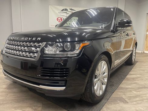 Used 2017 Land Rover Range Rover HSE AWD/4WD image 2