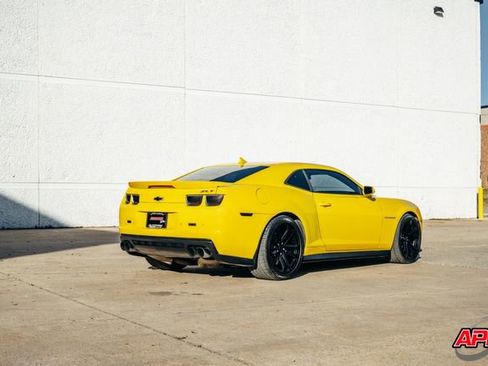 Used 2013 Chevrolet Camaro ZL1 image 16