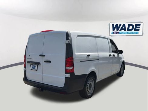 Used 2020 Mercedes-Benz Metris image 5