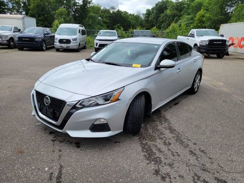 Used 2020 Nissan Altima 2.5 S FWD image 7