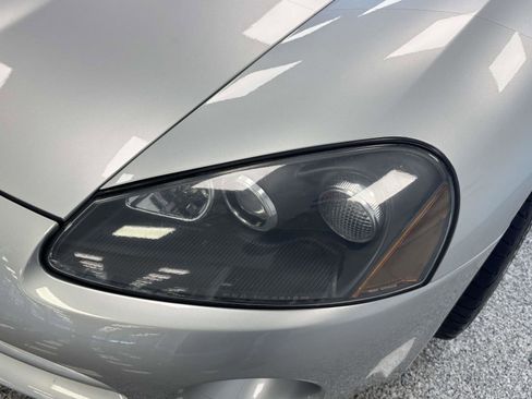 Used 2004 Dodge Viper SRT-10 image 8