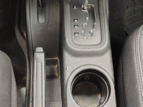 Used 2013 Jeep Wrangler Sport AWD/4WD image 22