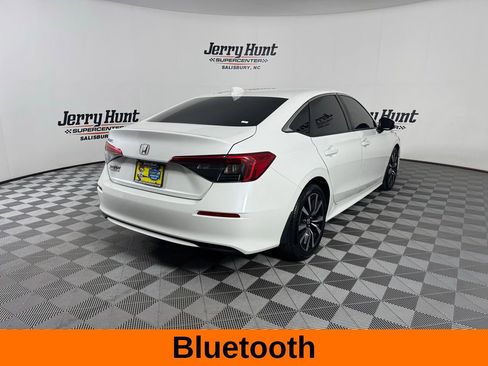 Used 2024 Honda Civic EX image 7