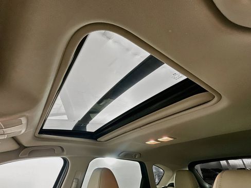 Used 2017 MAZDA CX-5 Touring w/ Preferred Equipment Package AWD/4WD image 25