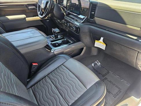 Certified 2025 Chevrolet Silverado 1500 ZR2 w/ Technology Package image 20