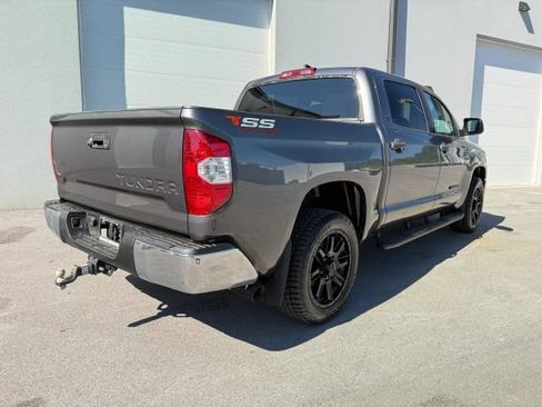Used 2021 Toyota Tundra SR5 w/ SR5 Upgrade Package AWD/4WD image 7