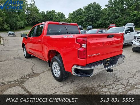 Used 2025 Chevrolet Silverado 1500 LT AWD/4WD image 3