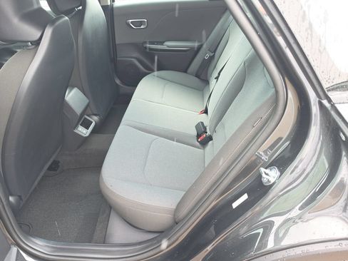 New 2026 Kia K4 FWD image 15