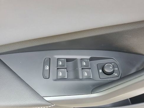 New 2026 Volkswagen Jetta SE image 23