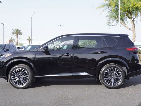 New 2026 Nissan Rogue Platinum image 2