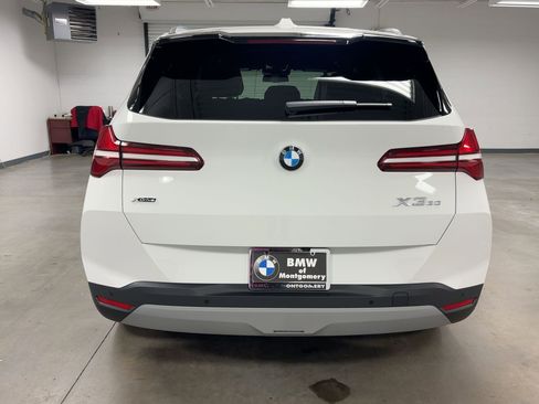 New 2026 BMW X3 xDrive30 image 9