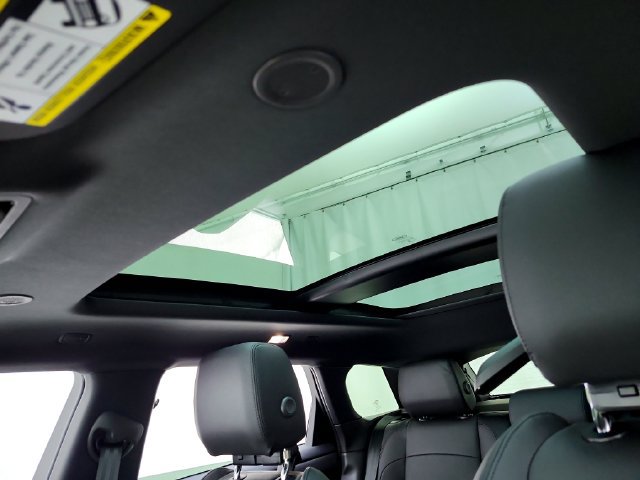 New 2026 Land Rover Range Rover Evoque S AWD/4WD image 22