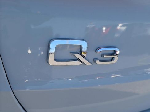 Used 2024 Audi Q3 2.0T Premium image 9