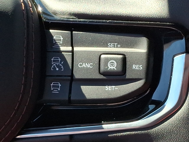 Used 2024 Jeep Wagoneer Limited AWD/4WD image 22