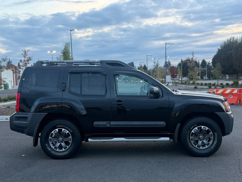 Used 2015 Nissan Xterra PRO-4X w/ Nevada Tow Package AWD/4WD image 5