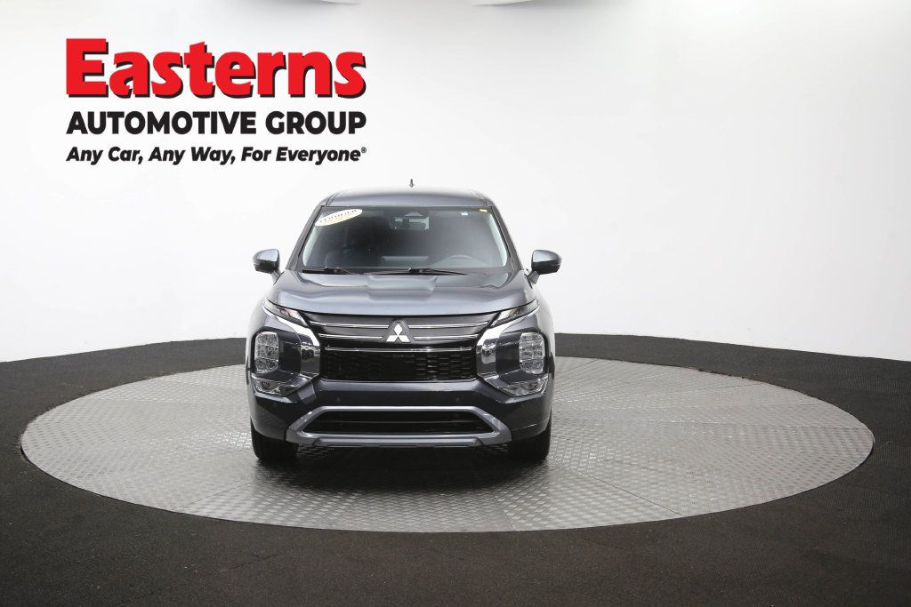 Used 2025 Mitsubishi Outlander SE FWD image 55