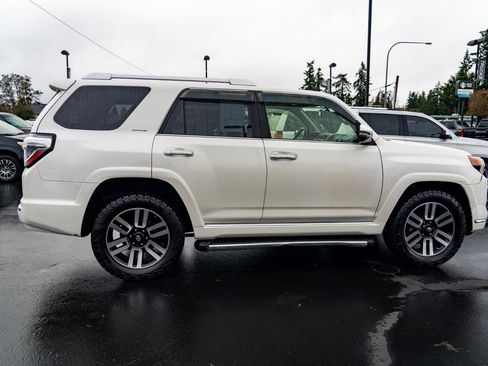 Used 2016 Toyota 4Runner Limited AWD/4WD image 9