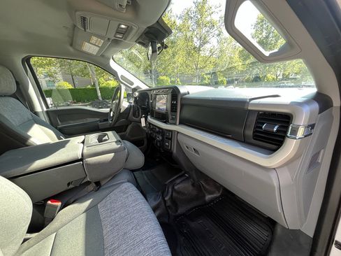 Used 2023 Ford F350 XLT w/ FX4 Off-Road Package AWD/4WD image 25