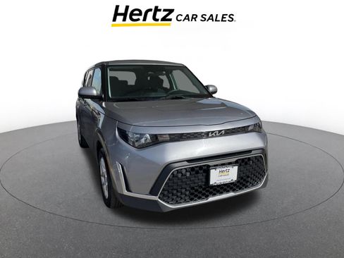 Used 2025 Kia Soul LX w/ LX Technology Package image 1