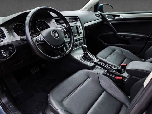 Used 2015 Volkswagen Golf S FWD image 7