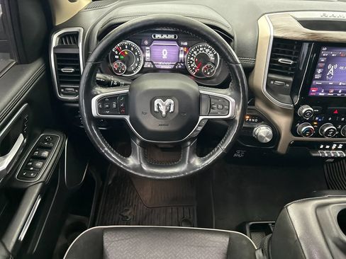 Used 2020 RAM 1500 Laramie RWD image 13