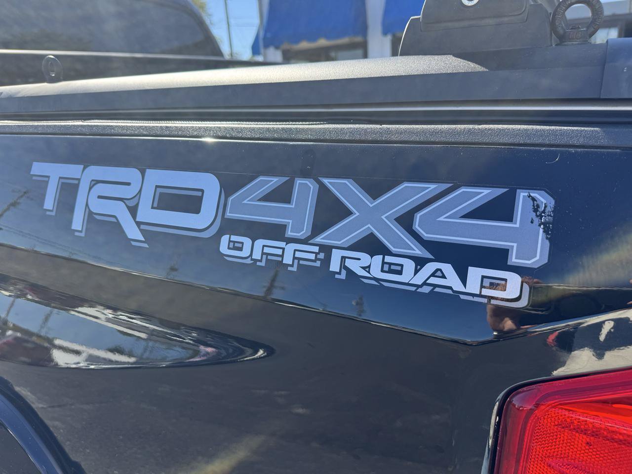Used 2014 Toyota Tundra Limited w/ Limited Premium Package AWD/4WD image 26