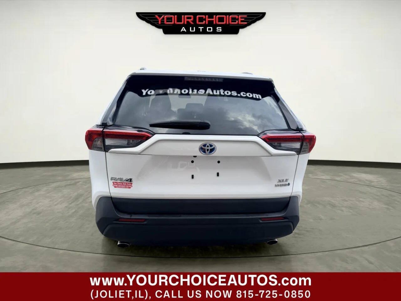 Used 2022 Toyota RAV4 XLE w/ Convenience Package AWD/4WD image 4