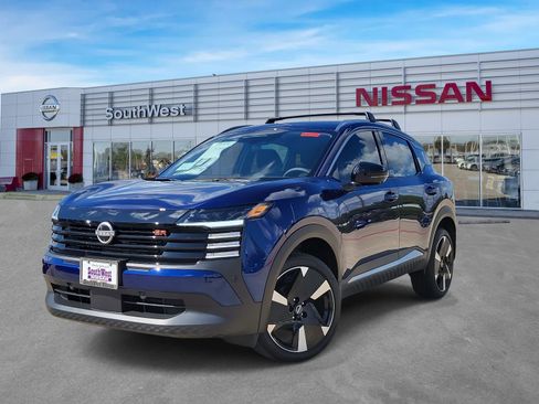 New 2026 Nissan Kicks SR image 1