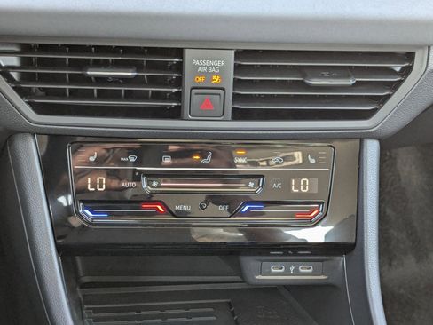 New 2026 Volkswagen Jetta SE image 23