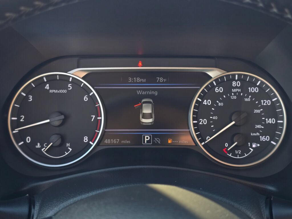 Used 2024 Nissan Sentra SV w/ SV Premium Package FWD image 23