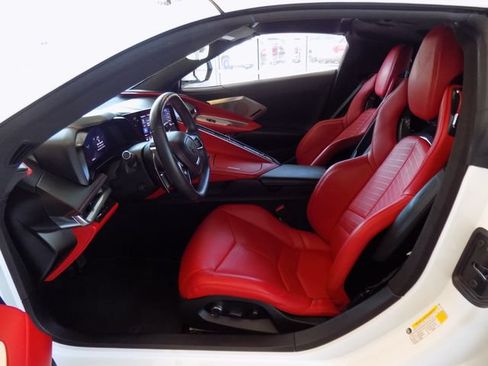 Used 2021 Chevrolet Corvette Stingray Premium Cpe w/ Z51 Performance Package RWD image 51