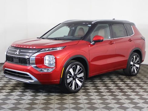 New 2025 Mitsubishi Outlander SEL image 12