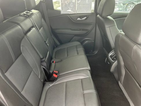 Used 2019 Chevrolet Blazer LT image 13