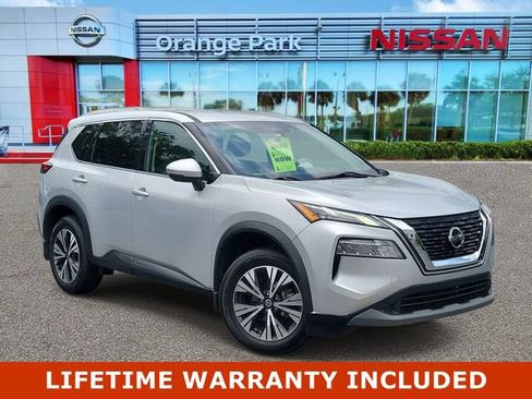 Used 2021 Nissan Rogue SV FWD image 1