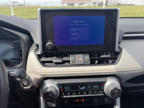 Used 2023 Toyota RAV4 XLE Premium image 19