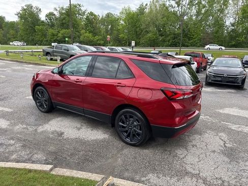 Used 2023 Chevrolet Equinox RS w/ RS Leather Package AWD/4WD image 24
